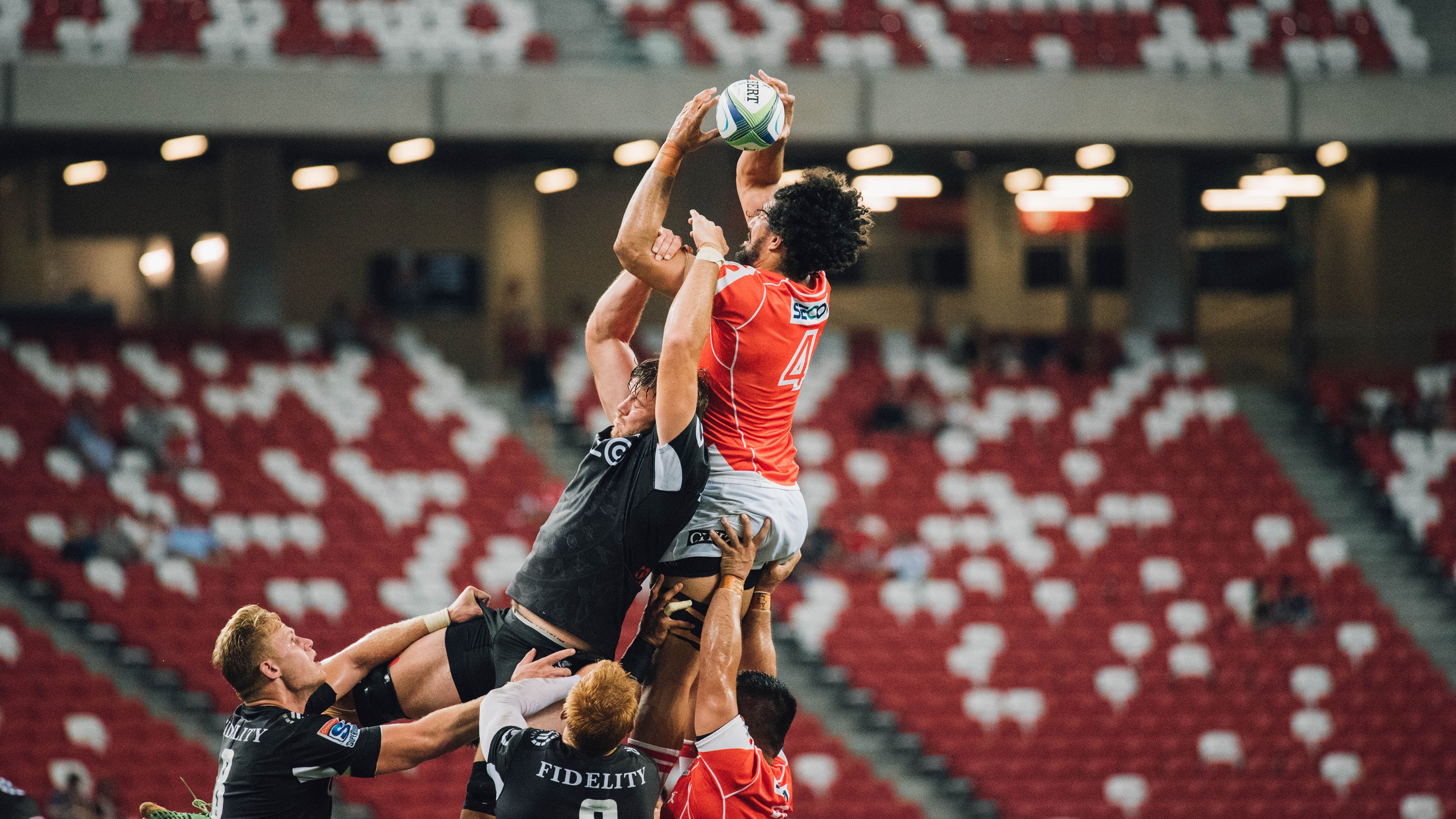 巴尔韦德，在寂静与喧嚣之间，他选择成为回响